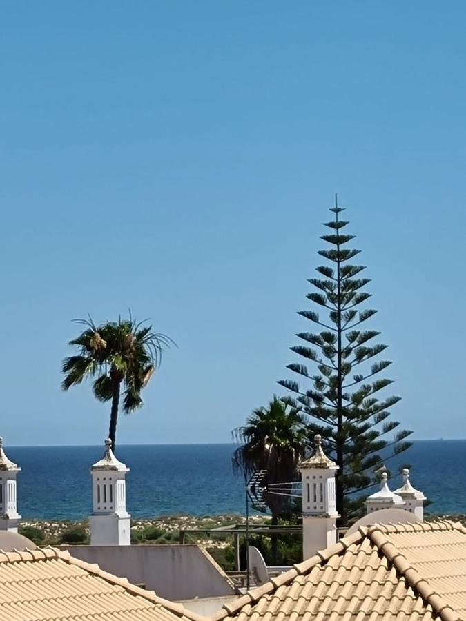 Apartamento Duplex Em Cabanas De Tavira Bagian luar foto