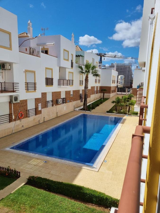 Apartamento Duplex Em Cabanas De Tavira Bagian luar foto
