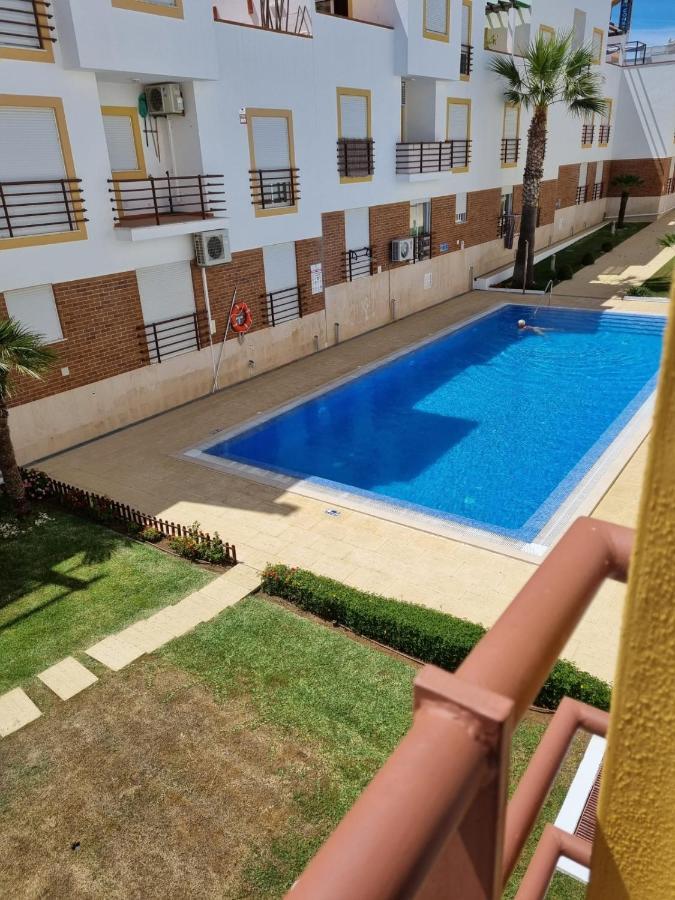 Apartamento Duplex Em Cabanas De Tavira Bagian luar foto